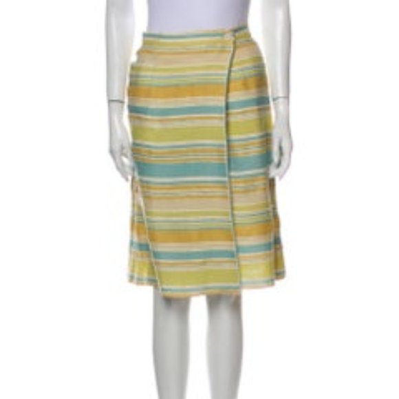 CHANEL 2000 Knee-Length Skirt